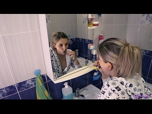 ❤️ Hack med unge i pyjamas ender oral cum in ass - letty black ❤❌ Jævla video hos oss ❌️